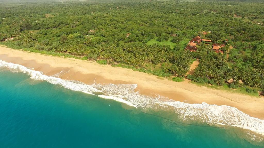 Ranna 212 Beach Resort Kahandamodara Exterior foto