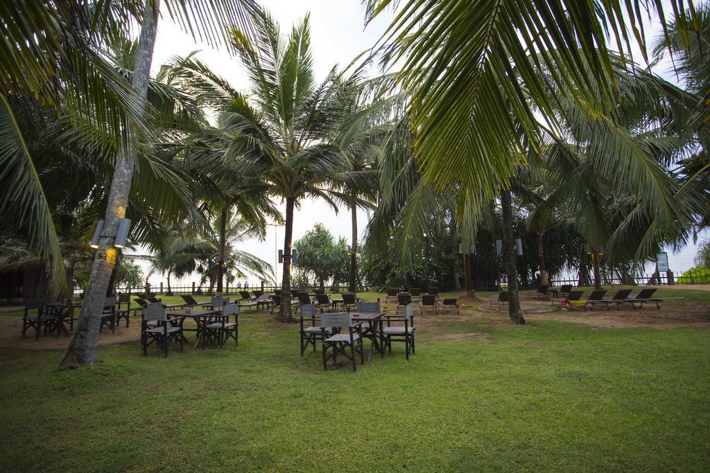 Ranna 212 Beach Resort Kahandamodara Exterior foto