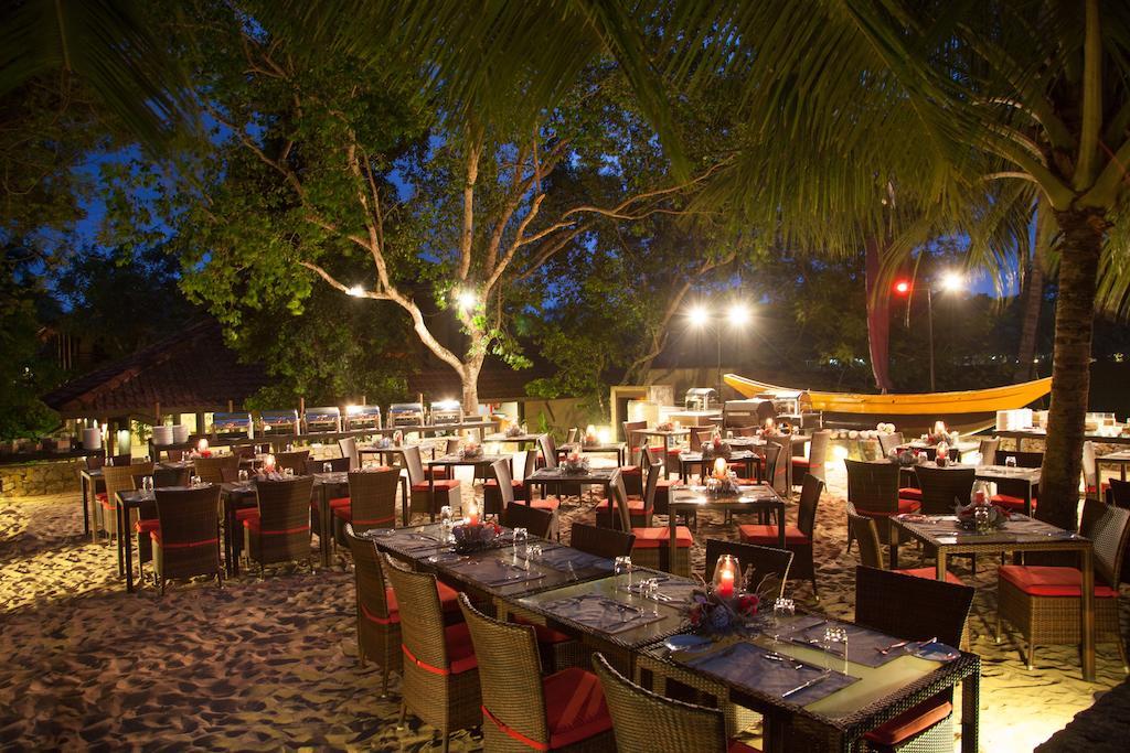 Ranna 212 Beach Resort Kahandamodara Exterior foto